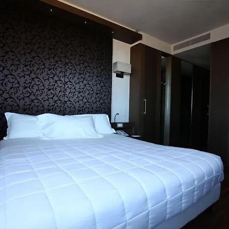 San Paolo ホテル 4*