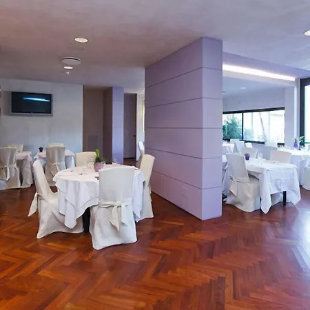 ホテル San Paolo Montegiorgio