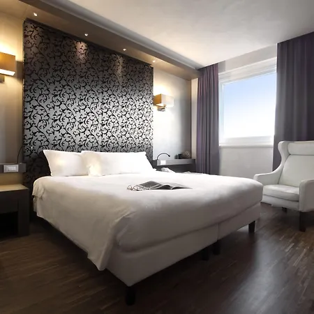 ホテル San Paolo Montegiorgio